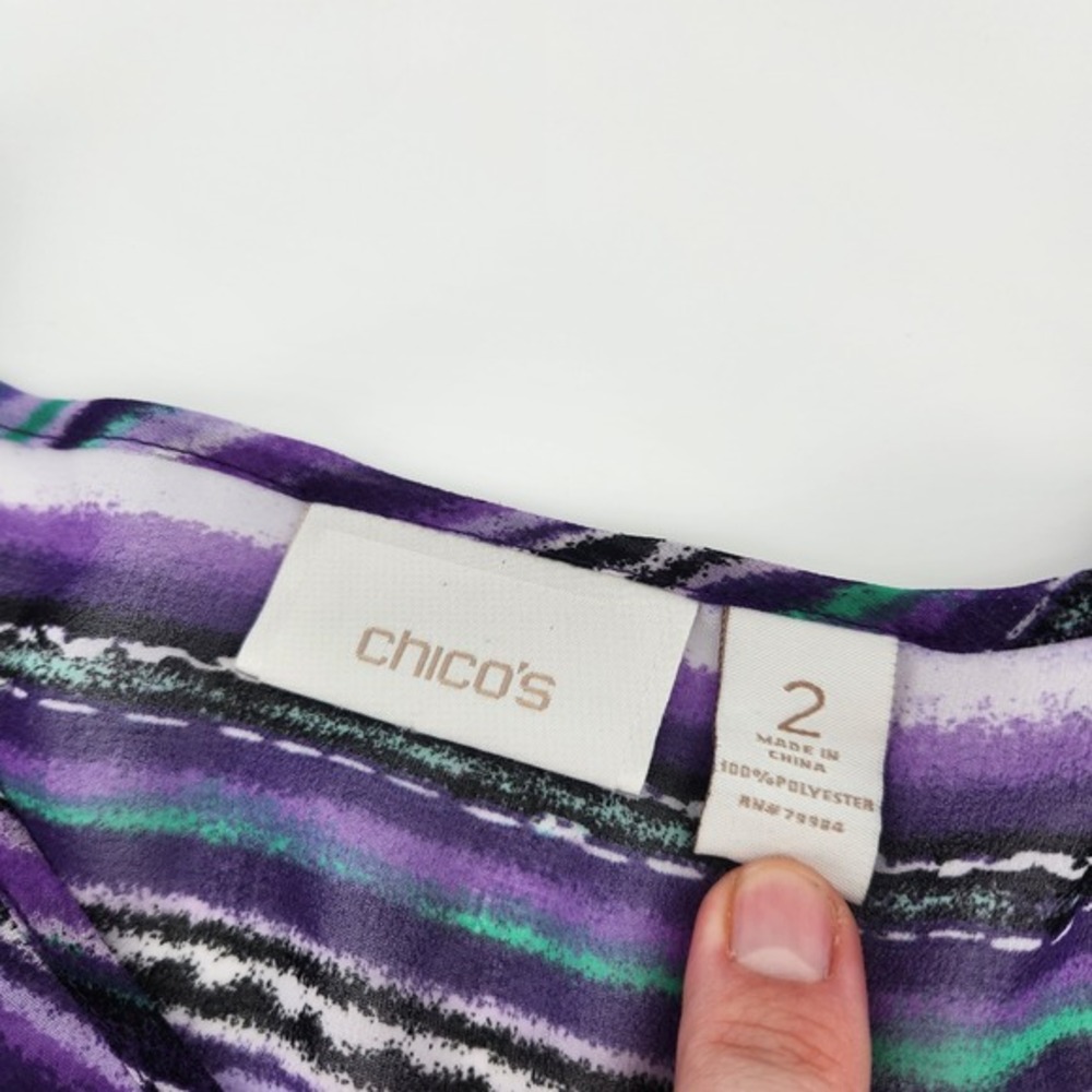 Chico's Women's Size 2 / US Large Purple‎ Print 3/4 Sleeve Button Blouse Top - Picture 3 of 5